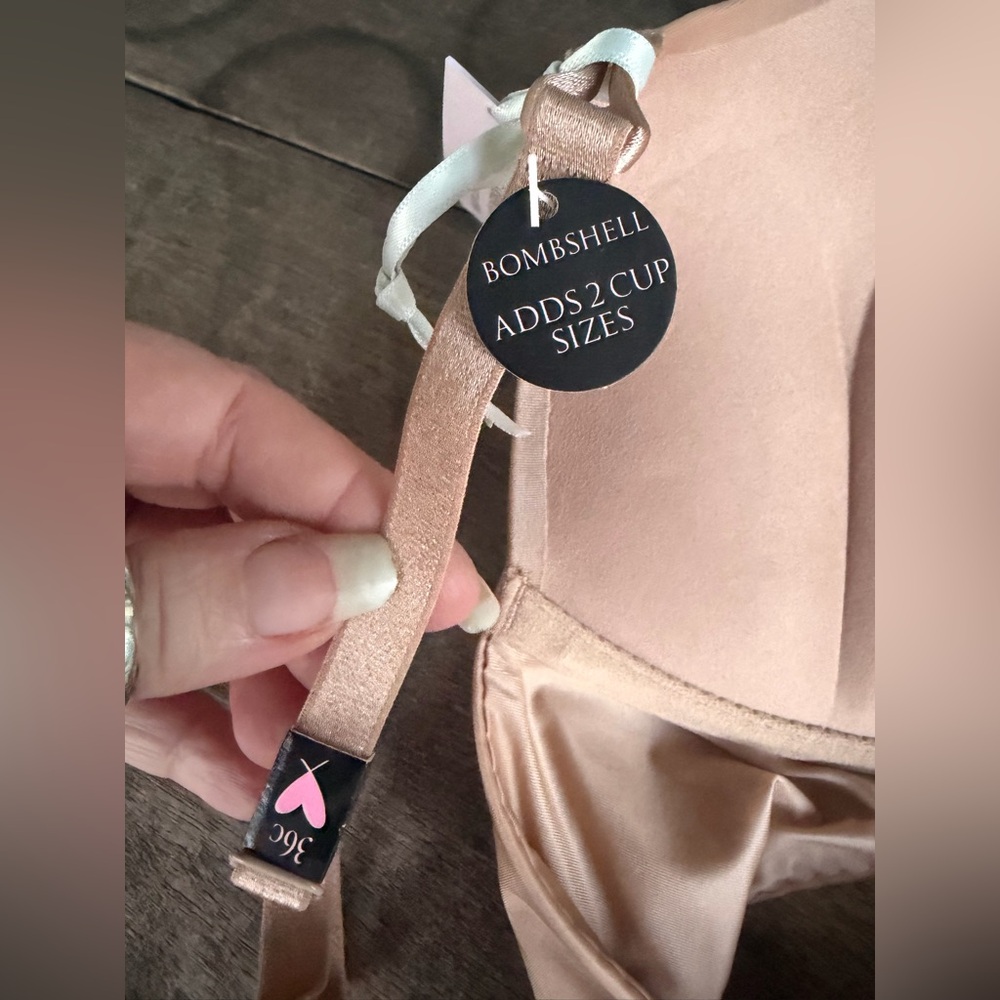 NWT Victorias Secret Bombshell Add 2 Cups Padded Push Up Bra 36C Smooth Praline - Picture 9 of 15